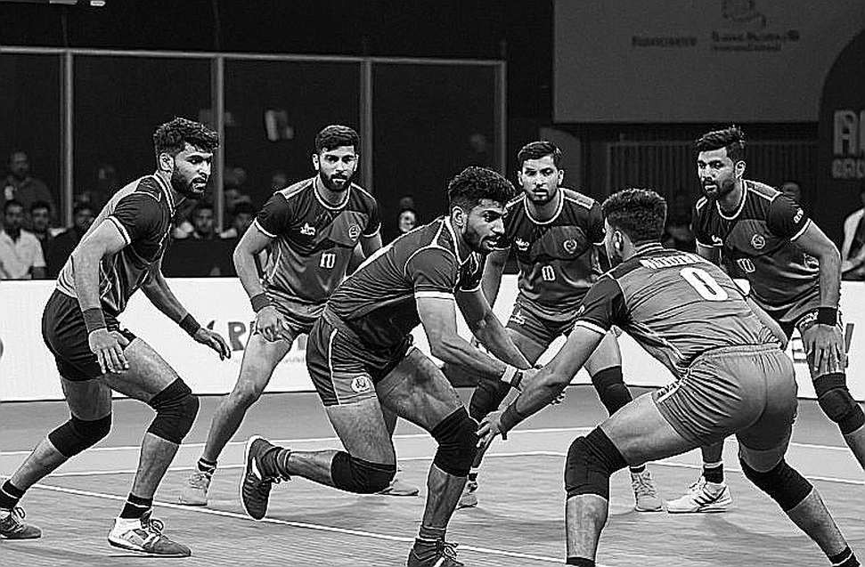হাই-ফ্লায়ার ও ছয় ফুটের লাফ: নাগোয়াতে ভারতের রেইড-স্থাপত্যের ভেতরের তাল